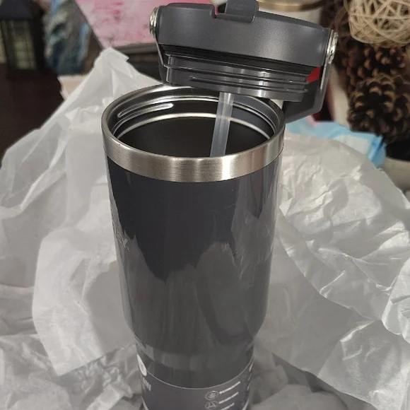 Stanley Charcoal Flip Straw Tumbler - Picture 7 of 7
